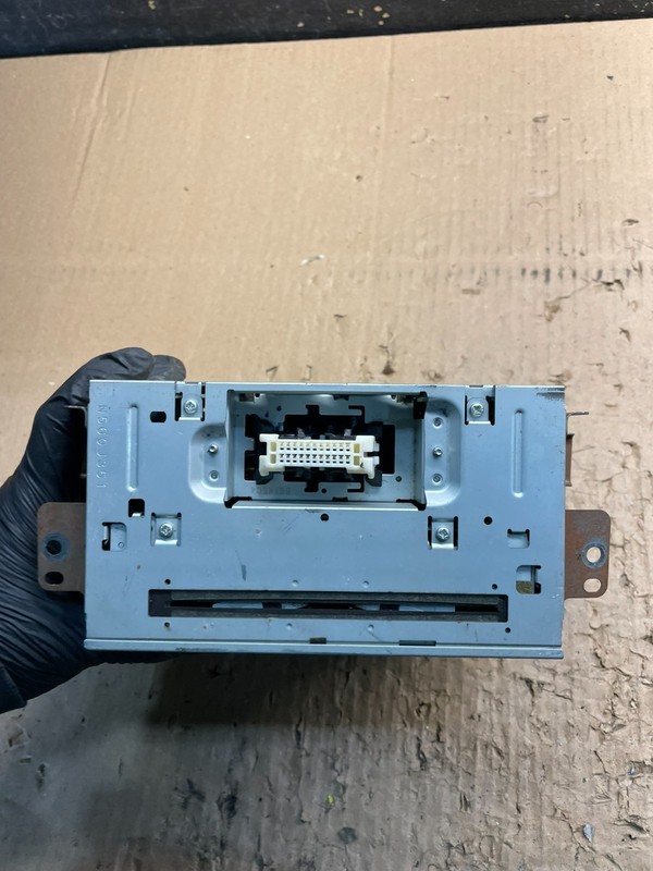 2009 Mitsubishi Eclipse Radio CD Player Unit U1558 PS