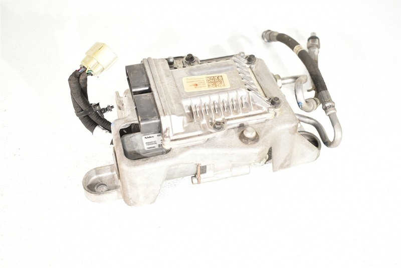 2016 Cadillac Ats-V Sedan Rear Differential Actuator Module 23380158 Aa6686