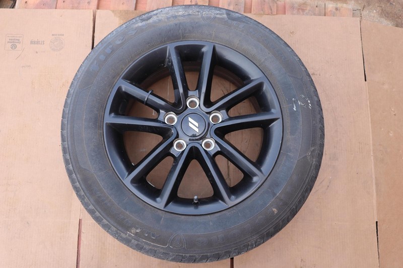 2013-2020 DODGE GRAND CARAVAN WHEEL RIM TIRE 225/65 R17 17X6.5 ET40 ALUMINUM OEM
