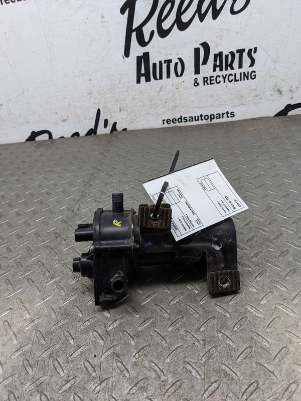 2003-2006 Silverado Tahoe Yukon Brake Vacuum Booster Supplemental Assist 1185110