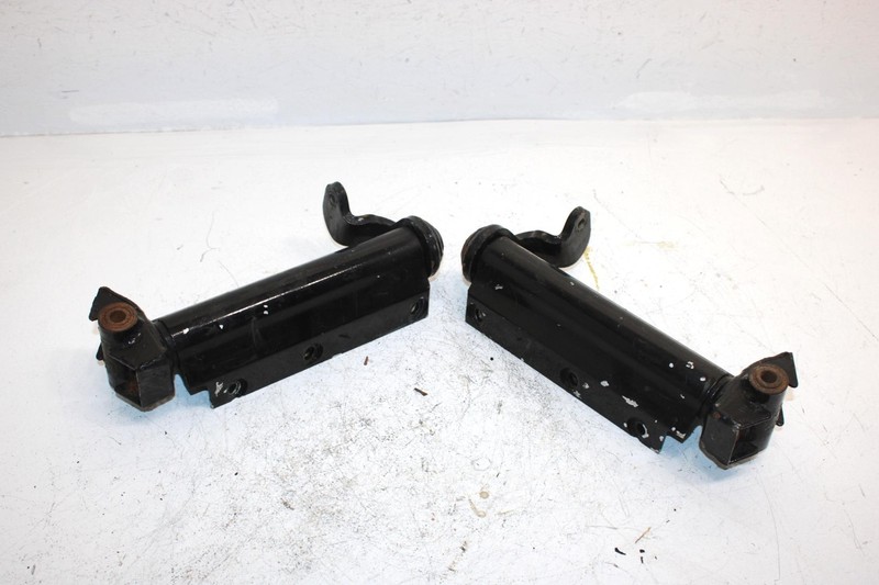 97 Arctic Cat Z 440 Oem Steering Knuckle Set 0703-442 0703-443 SA305