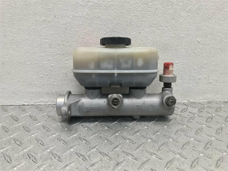 1997-1999 FORD EXPEDITION NAVIGATOR BRAKE MASTER CYLINDER OEM F75Z-2140-KB