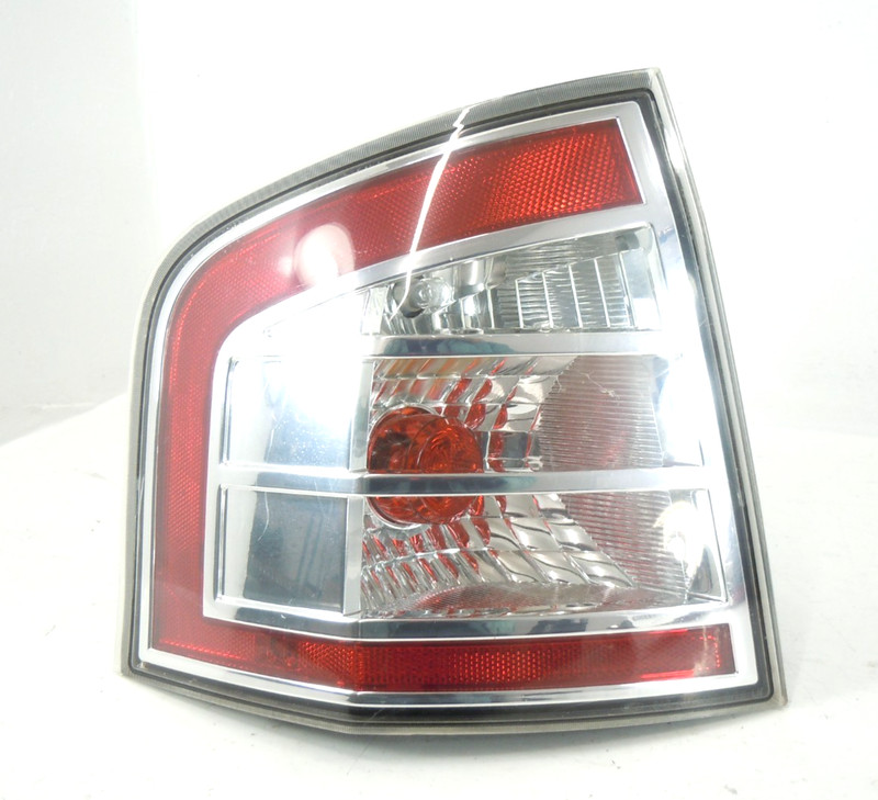 2007-2010 Ford Edge Tail Light Lamp Driver Left LH OEM