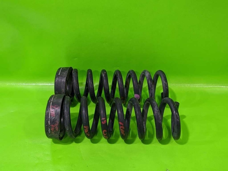 08-17 MERCEDES BENZ C350 REAR COIL SPRING (PAIR) OEM 3991-123