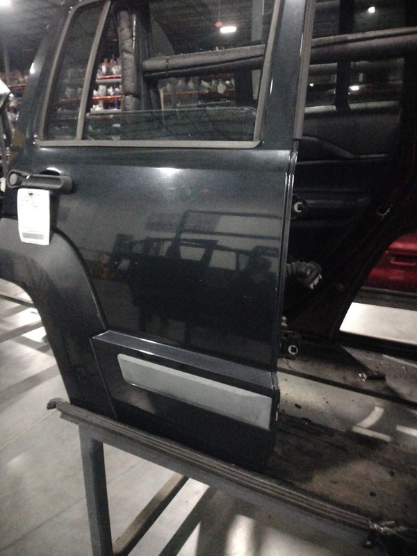 2010 Jeep Liberty Right Rear Door Black Privacy Tint Glass 122K Miles