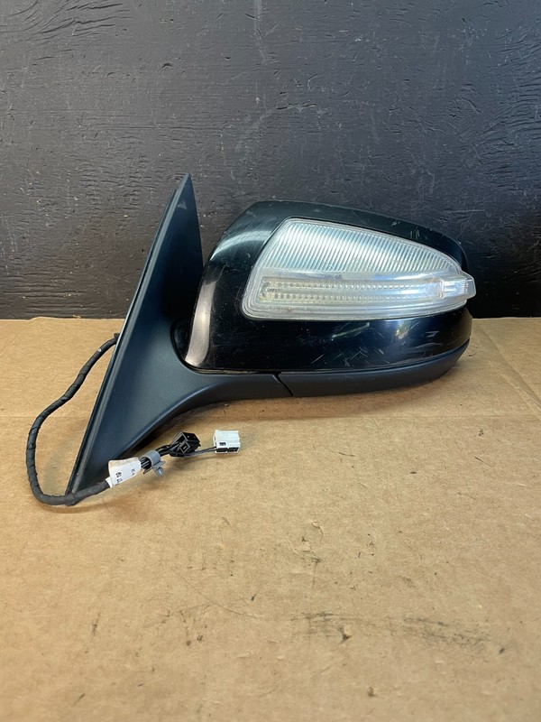2008 to 2009 Mercedes C-Class Left LH Side View Door Mirror OEM AE0935 DG