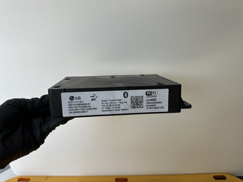 2016 Cadillac Srx Radio Reciver AM-FM-CD-MP3-USB 23395662