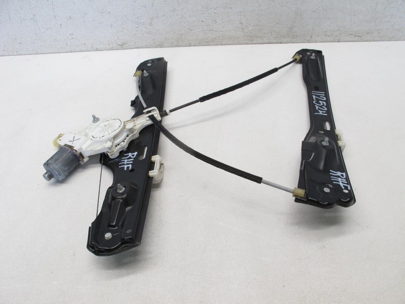 12-15 BMW E84 X1 DOOR WINDOW REGULATOR MOTOR FRONT RIGHT PASSENGER OEM 112524