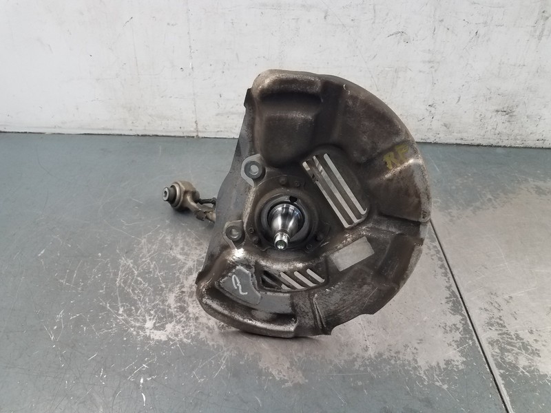 2012 Mercedes AMG CLS 63 Right Front Hub Knuckle Control Arm #8399 K4