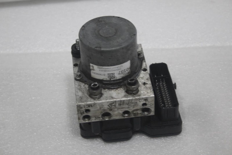 2018 BUICK REGAL ANTI LOCK BRAKE ABS PUMP NON-AUTO BRAKING 84330137