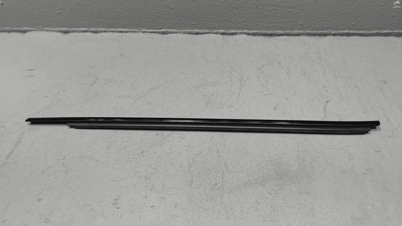 2018-2024 TOYOTA CAMRY REAR DRIVER SIDE DOOR WINDOW LOWER BELT MOLDING BLACK OEM