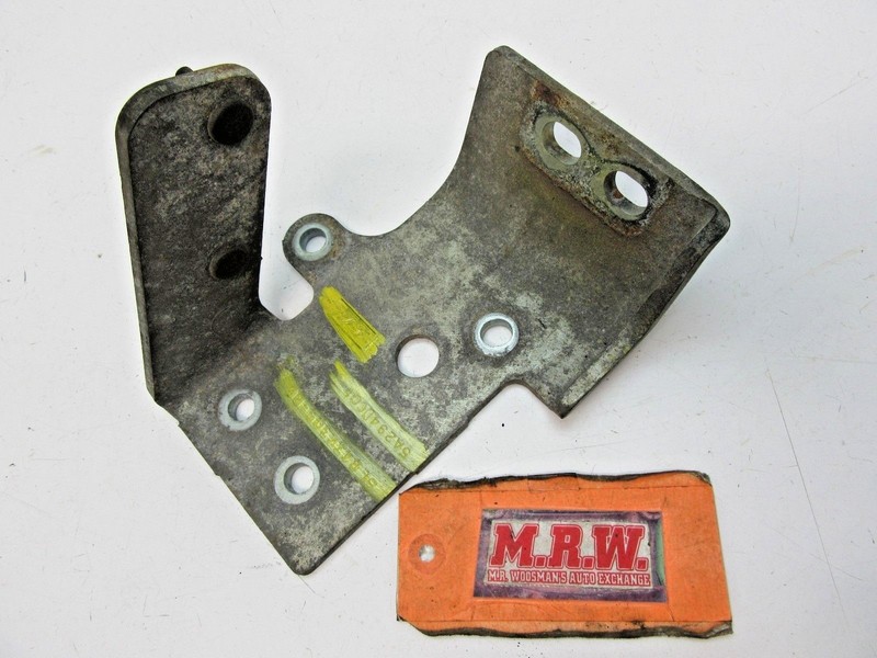 AXLE SHAFT JACK SHAFT BRACKET MOTOR MOUNT ENGINE SUPPORT TRANSFER CASE TRIBUTE