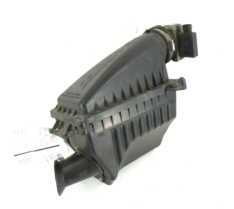1996-2005 Chevrolet S10 Blazer Air Cleaner Housing Box OEM