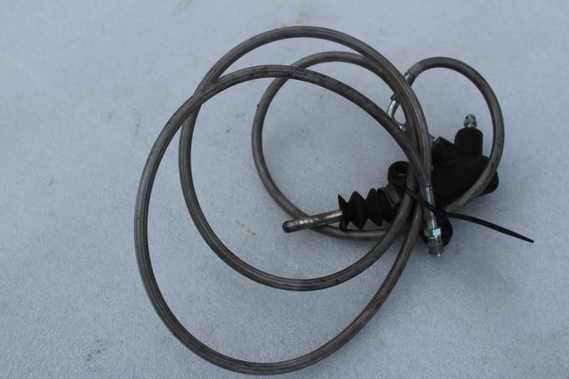 1990 MAZDA MX-5 MIATA CLUTCH SLAVE CYLINDER
