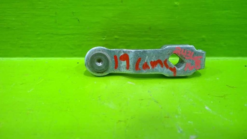 18 19 20 TOYOTA CAMRY XSE 2.5L AT TRANSMISSION SHIFT LEVER OEM 2436-168