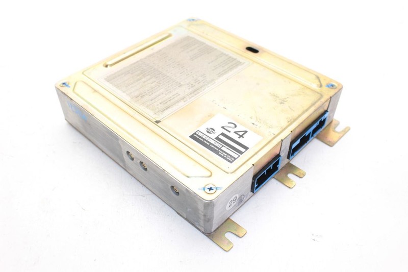 1985 Nissan 300ZX Z31 3.0L Engine Control Module ECU ECM A18631504