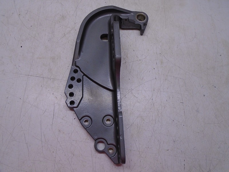 AA5 3418-822865F4 Mercury Outboard Port Transom Bracket