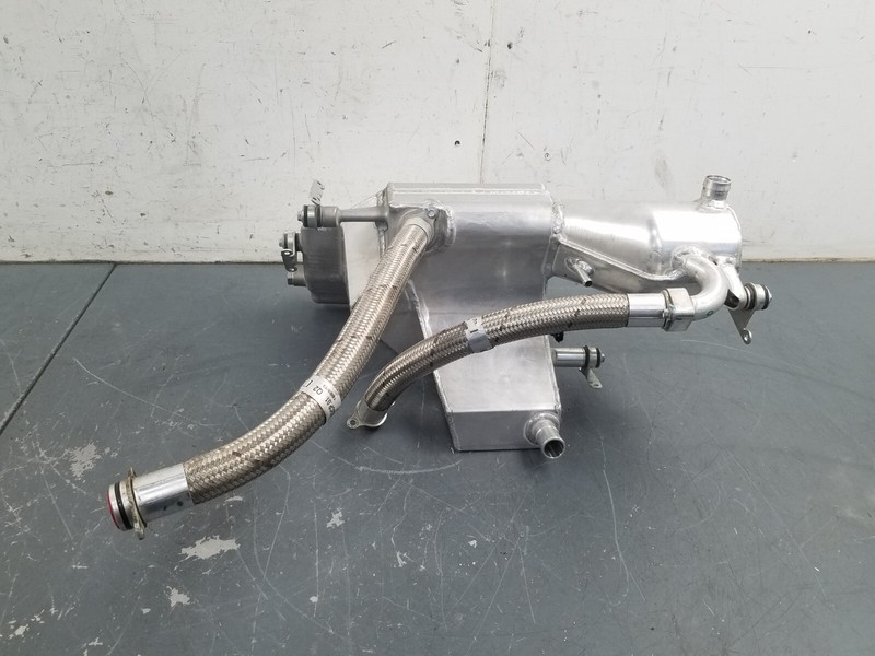 2019 McLaren 600LT 600 LT Engine Oil Tank Reservoir Hoses #6618 H2