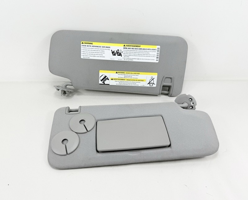 2017-2022 Chevrolet Trax Passenger Sun Visor Mirror Right RH Side Sunvisor Gray