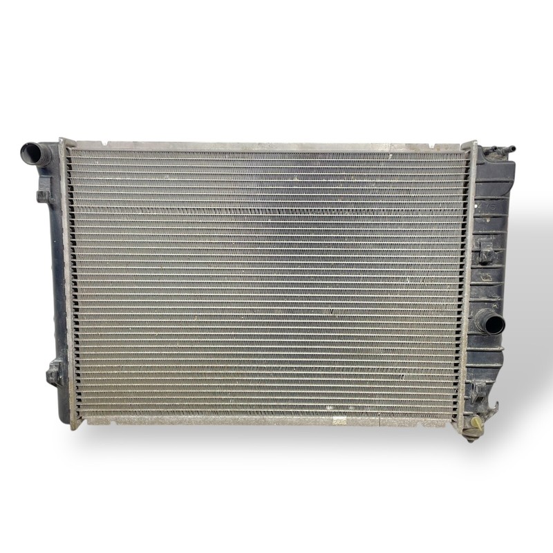 97-04 Chevrolet Corvette C5 MT LS1 5.7L V8 Engine Cooling Radiator OEM 52470605