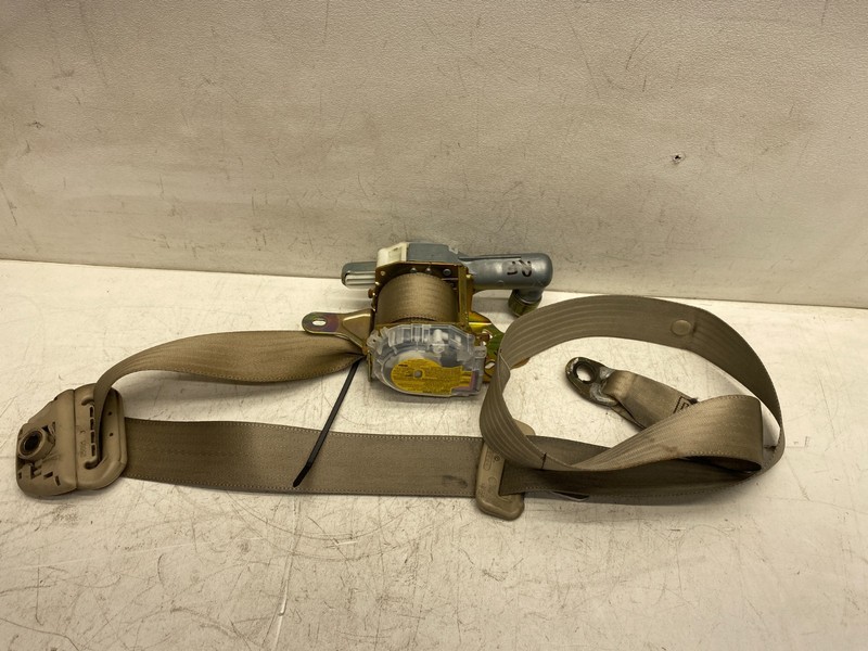 2004-2007 TOYOTA HIGHLANDER RIGHT PASSENGER SIDE FRONT SEATBELT RETRACTOR