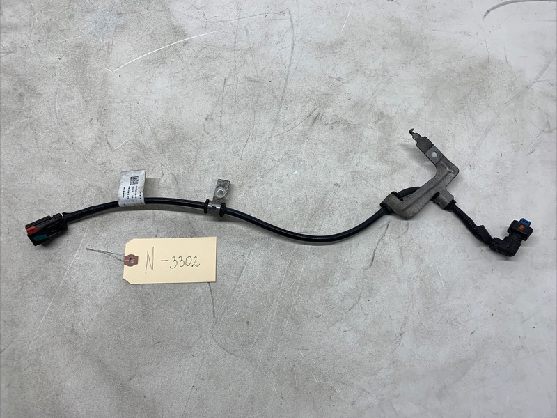 2017-22 TESLA MODEL 3 REAR RIGHT SIDE PARKING BRAKE CABLE WIRE JUMPER 3302 B131