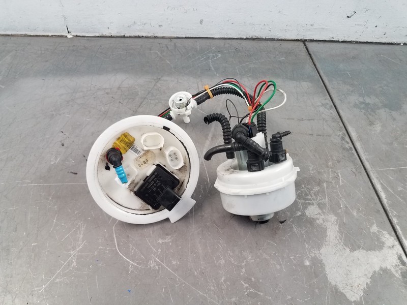 2014 BMW M5 F10 Fuel Pump #4146 B4