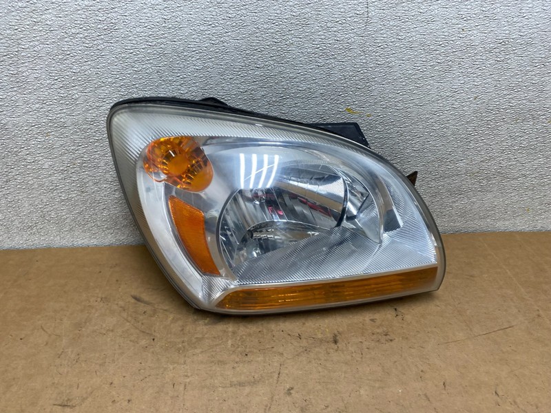 2005 to 2006 Kia Sportage Right Passenger RH Halogen Headlight DEPO X5014 DW