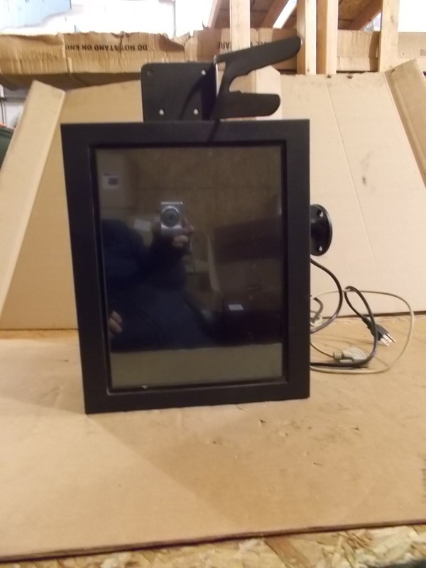 Comark GRT 9330 15" Display Monitor w/ Phaser Multi-Stand 12-44267-01
