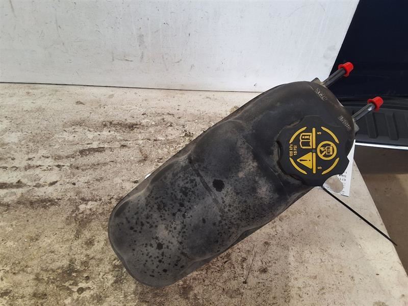 Coolant Reservoir Fits 15-20 ESCALADE 3327384