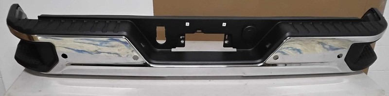2024-2025 Sierra 2500 3500 SRW Rear Bumper Chrome w/Park 10792 A 84558976