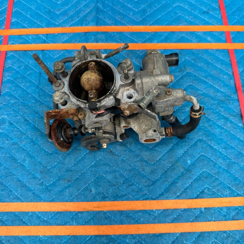 1991–1995 Geo Tracker 1.6L 8VCarburetor Assembly OEM