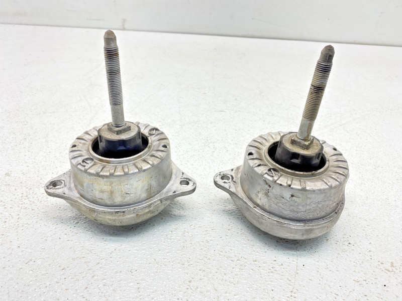 1995-2005 Porsche Carrera 911 996 Left & Right Side Engine Motor Mount Set OEM ✅