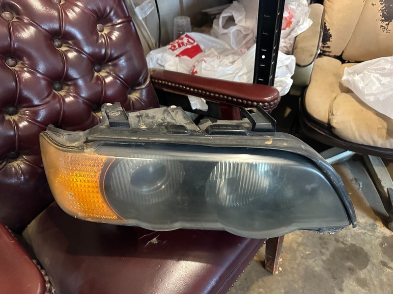 00-03 BMW X5 RH FRONT PASSENGER SIDE HID XENON HEADLIGHT ASSEMBLY