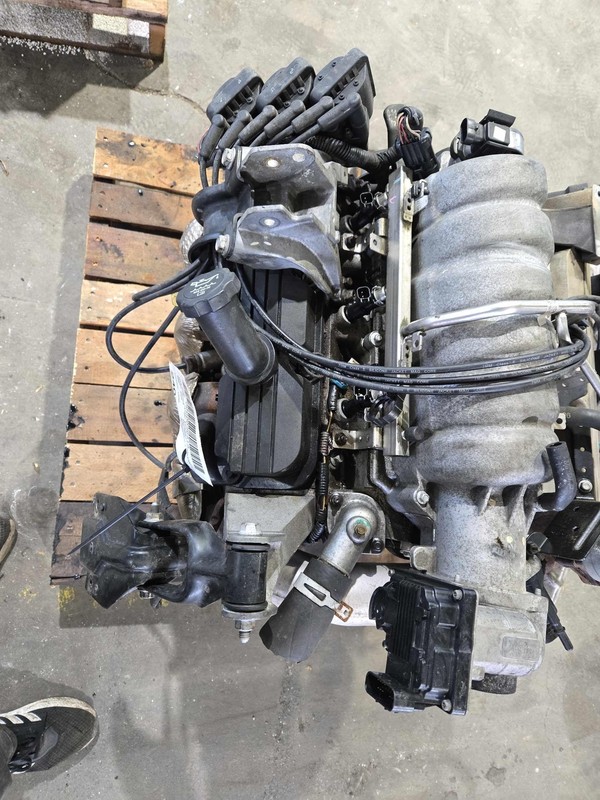 1997-2004 Pontiac Grand Prix 3.8L Engine Motor No Supercharge 200K Miles