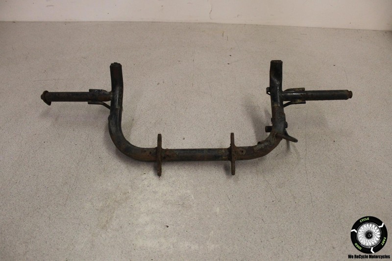 1987 Suzuki Quadsport 80 LT80 2x4 FRONT FOOT REST PEG BRACKET MOUNT LT 87