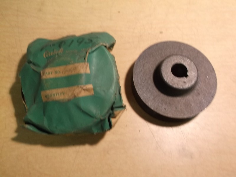 NEW Lawn Equpiment Part Toro 7-0195 NOS Pulley *FREE SHIPPING*