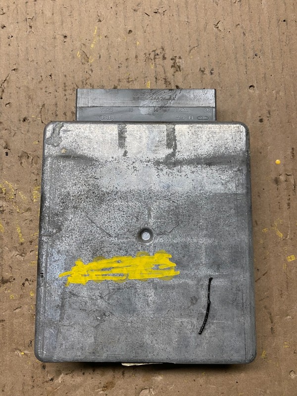 2000 Ford E-Series Engine Control Module Computer ECM yc2f-12a650-rd C1901 DG