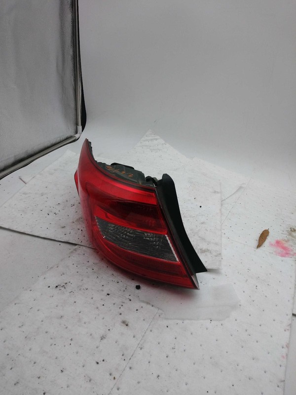 2015 Hyundai Sonata Left Tail Light Assembly Black OEM 83819 118k Miles