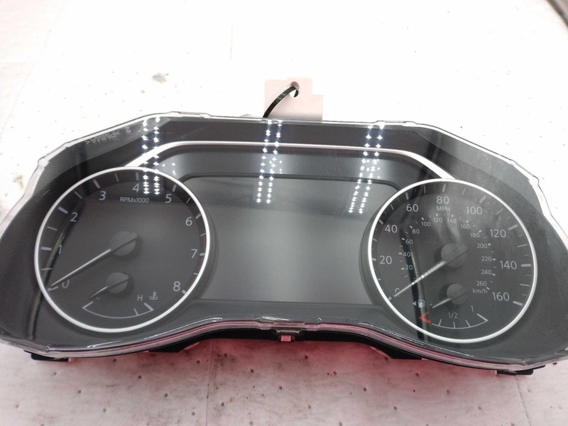 Used Speedometer Gauge fits: 2018 Nissan Murano cluster 3.5L 6 cylinder MPH Grad