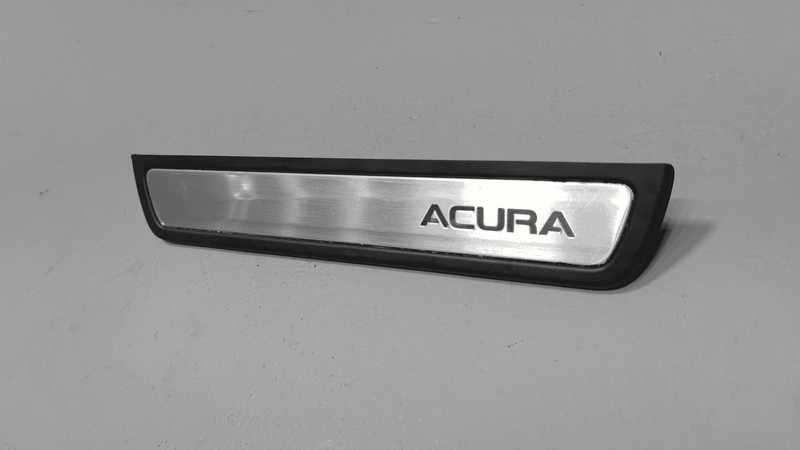 2014-2020 ACURA MDX REAR DRIVER SIDE DOOR SILL SCUFF PLATE СHROME COVER TRIM OEM