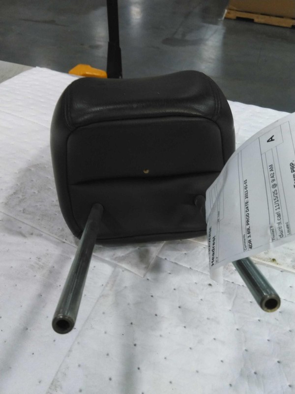 2011 Chevrolet Traverse Red Headrest OEM Used 142K Miles NJ25-22484-564848