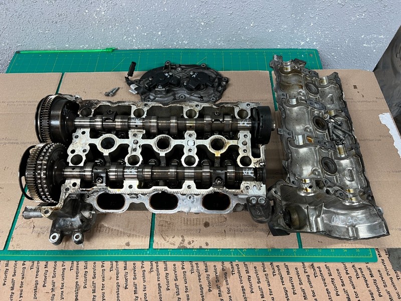 06-12 Mercedes W204 C300 SLK280 M272 ENGINE CYLINDER HEAD RIGHT SIDE OEM