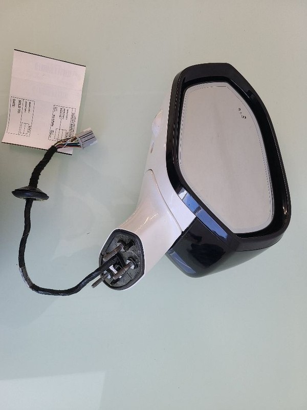 Driver Left Side View Mirror With Turn Signal Fits 20 CORSAIR 579859