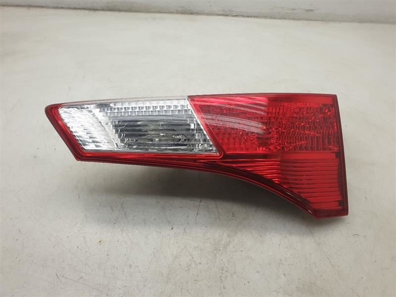 13-15 TOYOTA RAV 4 PASSENGER SIDE REAR RIGHT TAIL LIGHT
