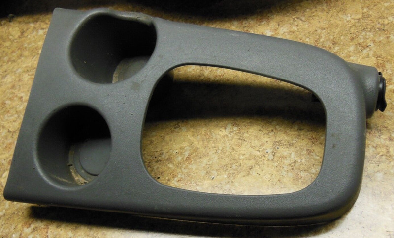 2005 Saturn Ion Center Console Shifter Panel Mount Trim Outlet Cup Holder Grey