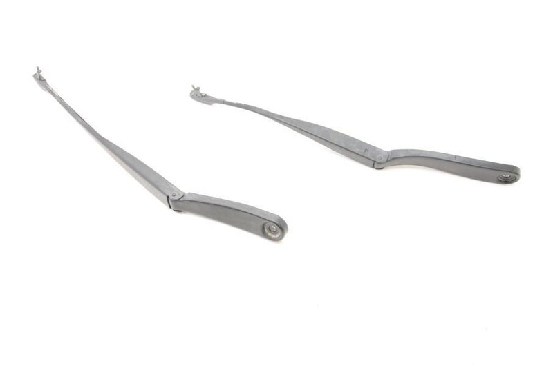 2012-2019 BMW 640I Gran Coupe Pair of Front Windshield Wiper Arms