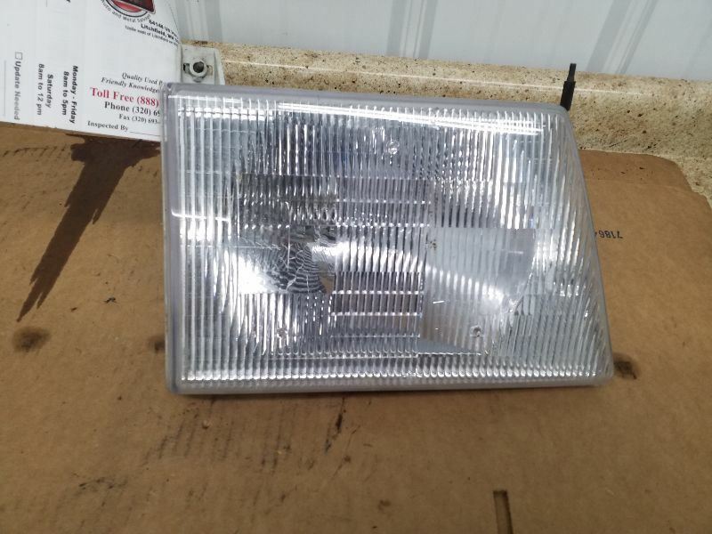 Passenger Right Headlight Sealed Beam Fits 97-17 FORD E350 VAN 200917
