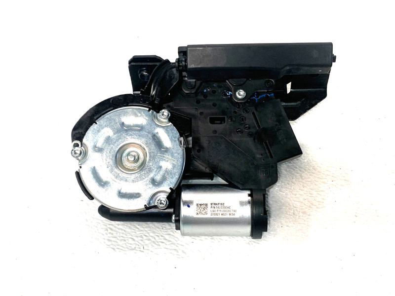 2018-2021 BUICK ENCLAVE TAILGATE LIFTGATE POWER MOTOR LOCK ACTUATER OEM #A0.18
