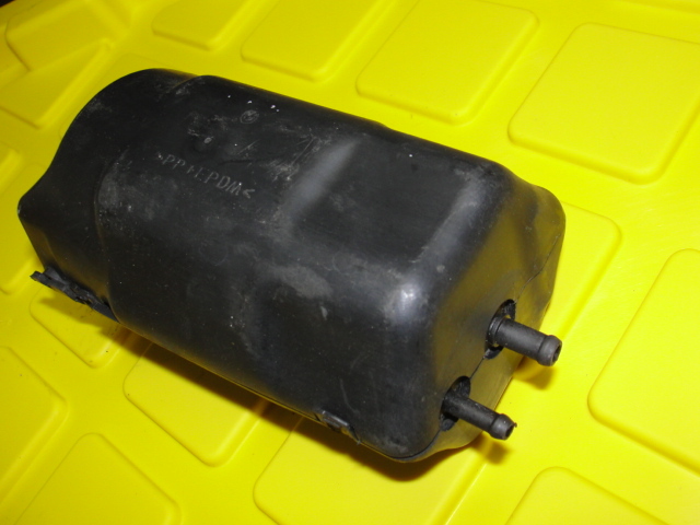 09 BMW G 650 GS AIR CANISTER TANK CONTAINER GS650